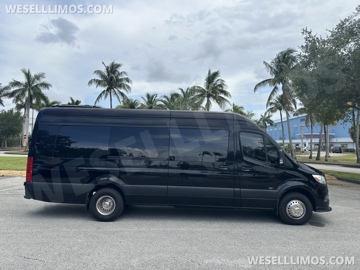Sprinter for Sale in Miami, FL - Photo 8