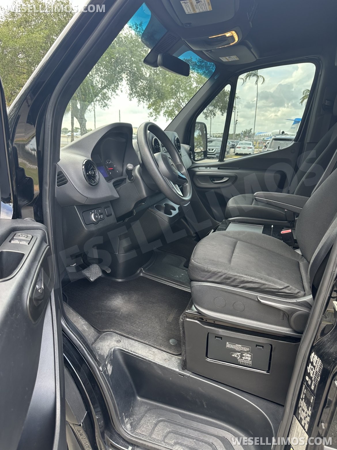 Sprinter for Sale in Miami, FL - Photo 17