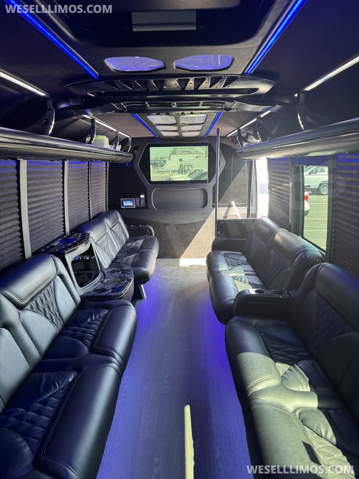 Limo Bus for Sale in Laguna Niguel, CA - Photo 11
