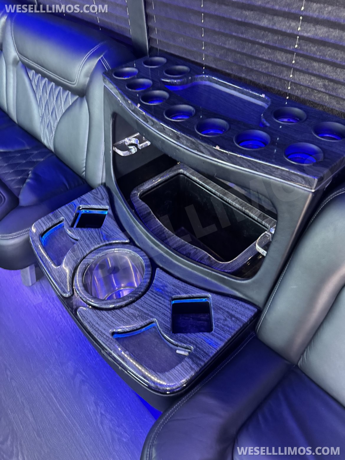 Limo Bus for Sale in Laguna Niguel, CA - Photo 15