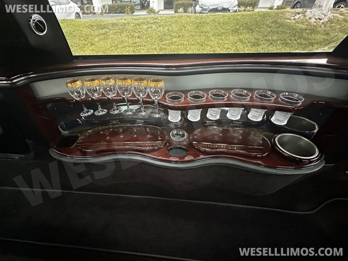 Limousine for Sale in Carson, CA - Photo 3