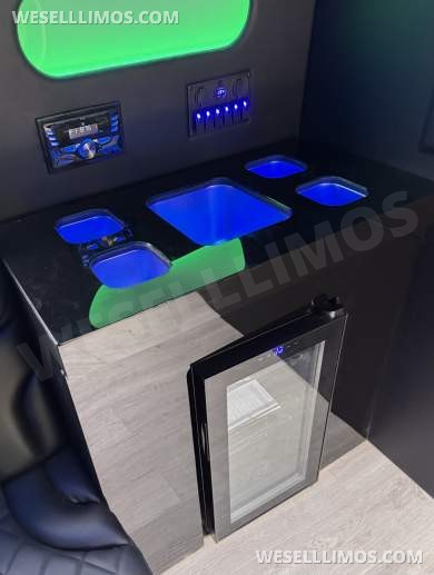 2020 Ford F650 50" by Factory - Shuttle Bus for Sale in Los Angeles, CA - Photo 42