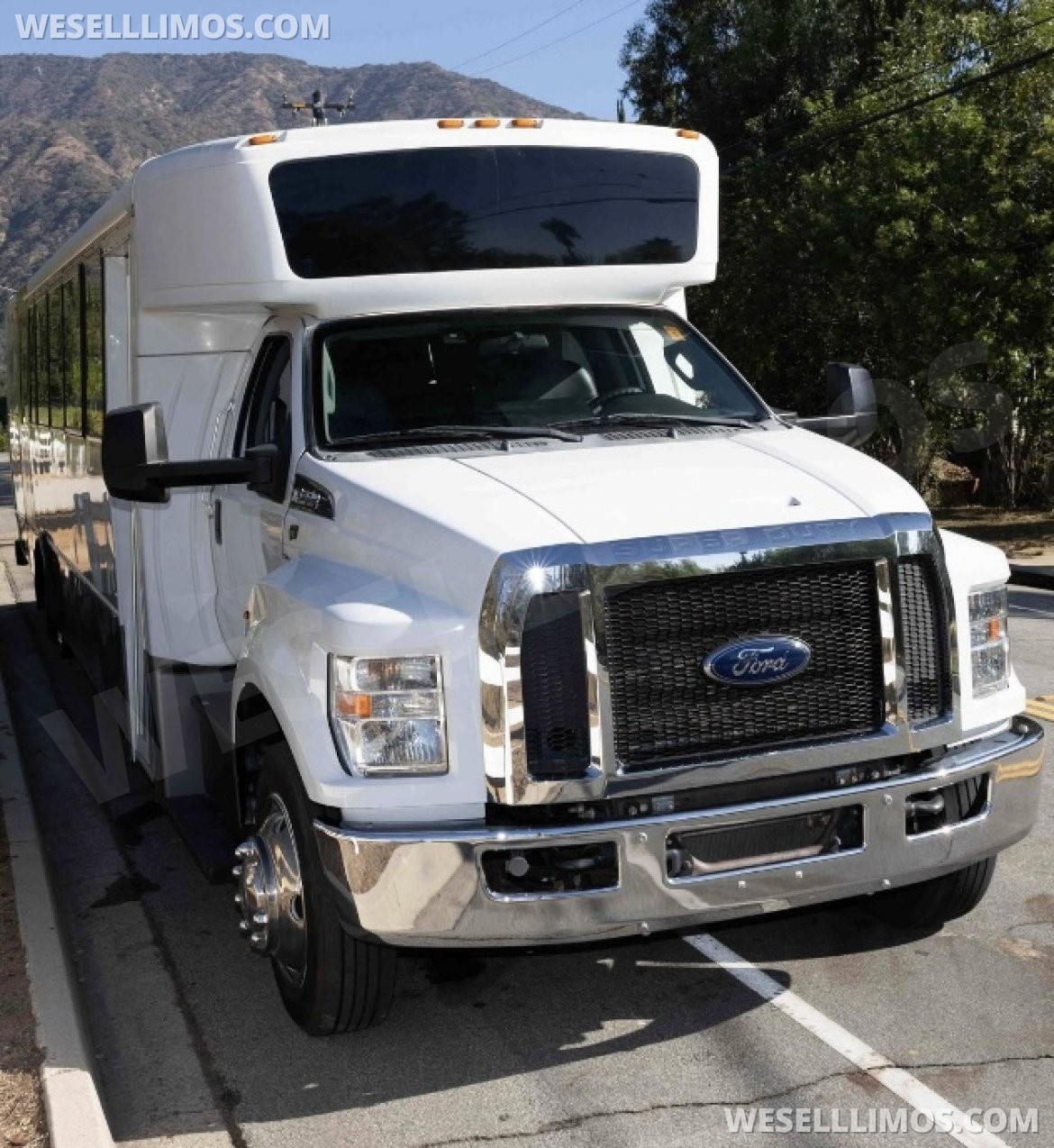 Shuttle Bus for Sale in Los Angeles, CA - Photo 12