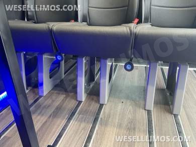 2025 TWR Specialty Vehicles Mercedes-Benz 3500 XD Executive Shuttle - Executive Shuttle for Sale in Elkhart, IN - Photo 6