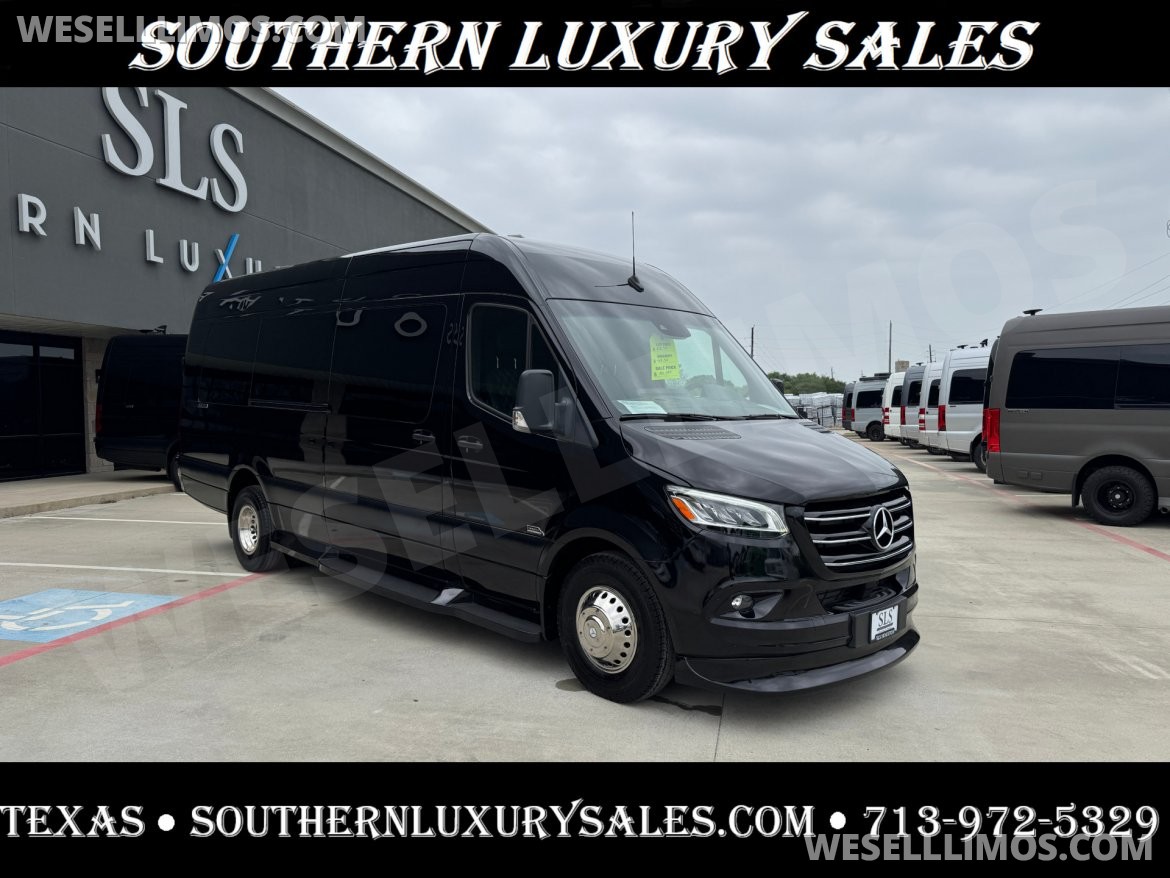 Sprinter for Sale in Cypress, TX - Main Photo