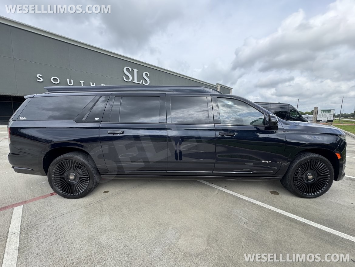 CEO SUV Mobile Office for Sale in Cypress, TX - Photo 2