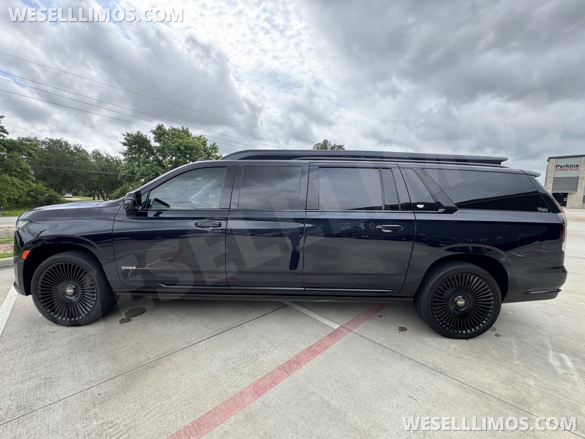 CEO SUV Mobile Office for Sale in Cypress, TX - Photo 7