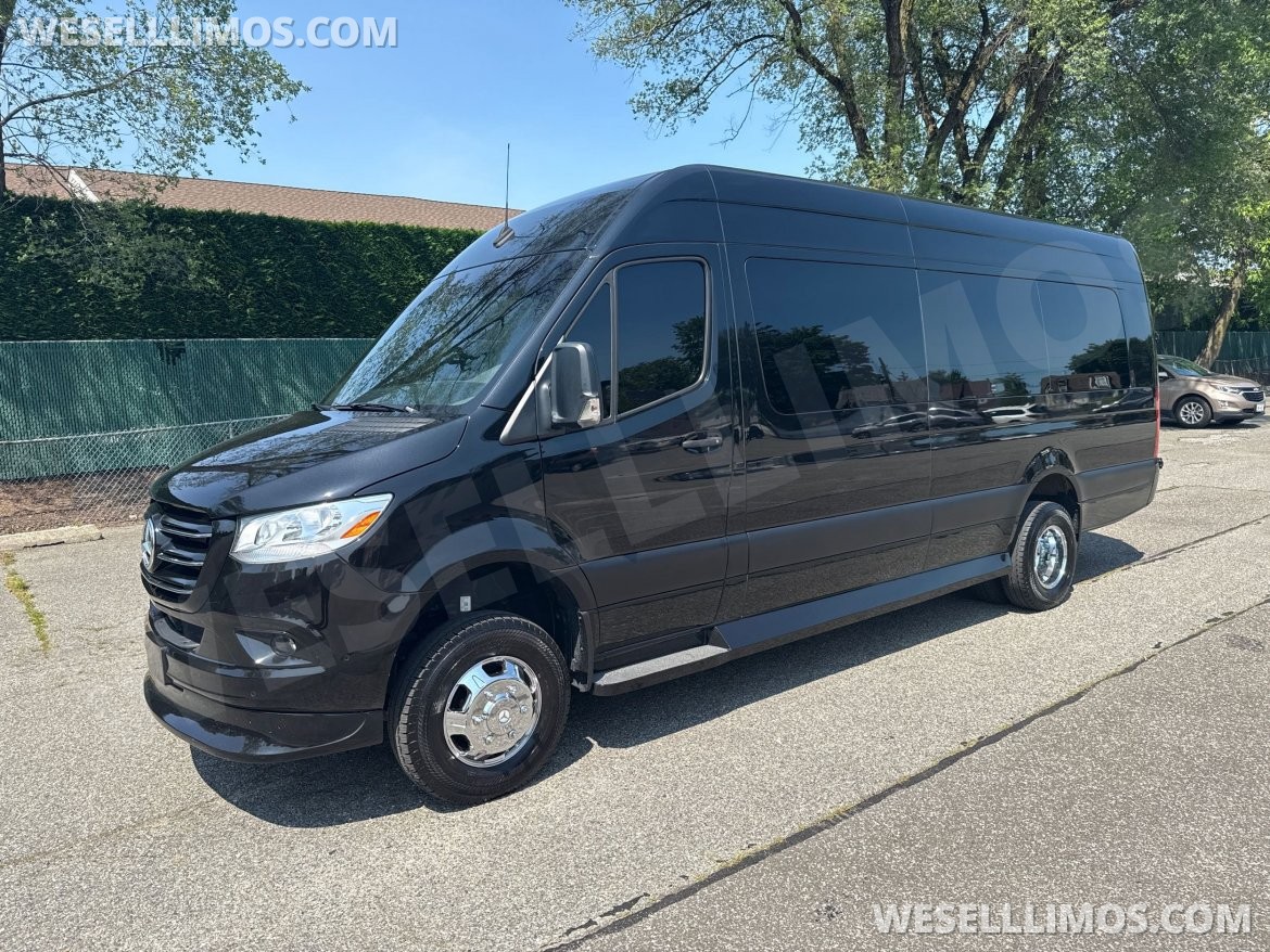 Sprinter for Sale in Baldwin, NY - Photo 3