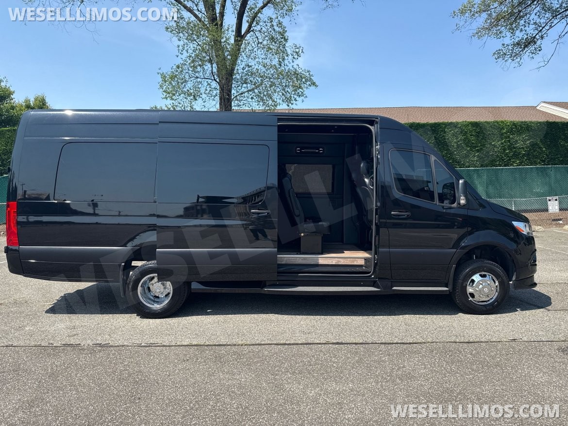 Sprinter for Sale in Baldwin, NY - Photo 28