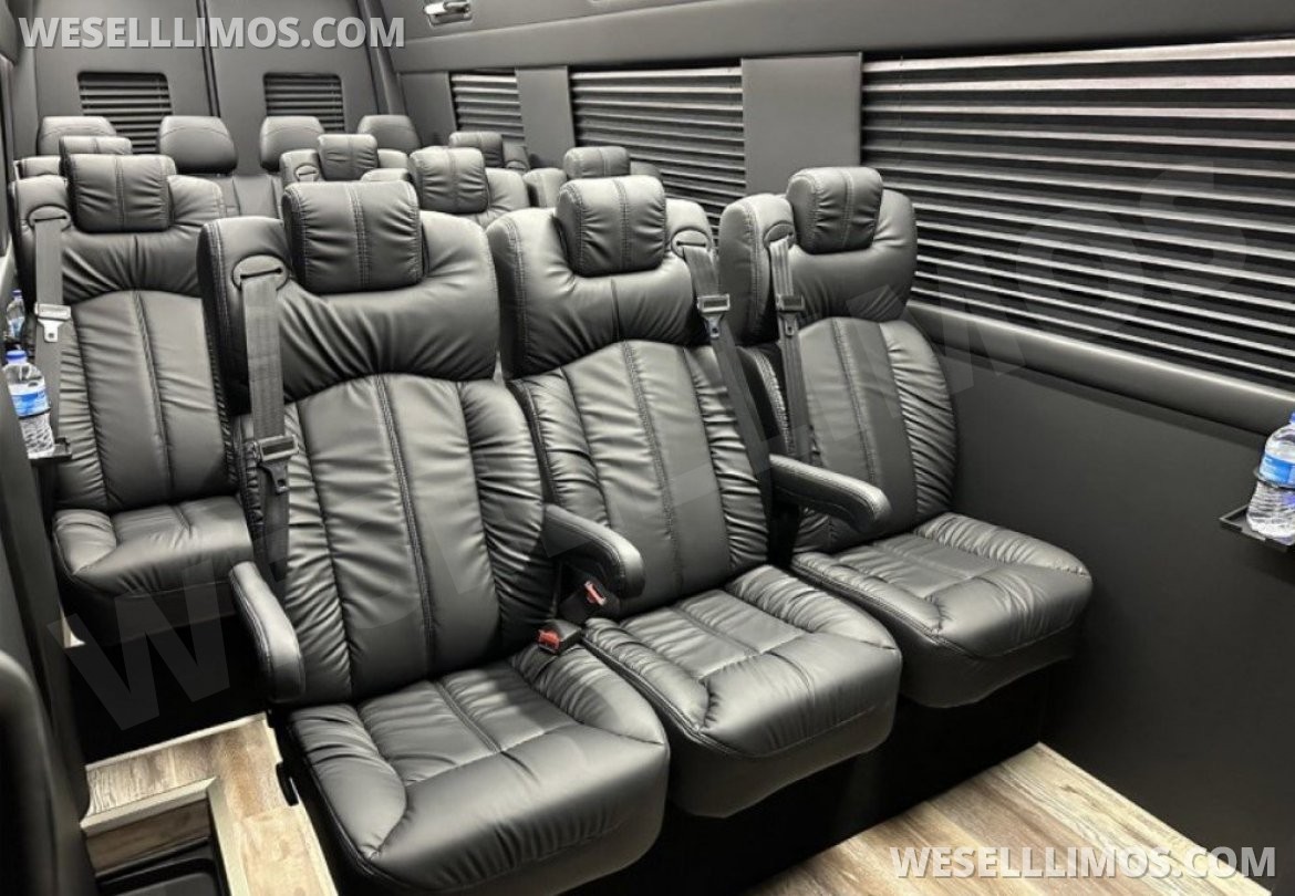 Sprinter for Sale in Baldwin, NY - Photo 32