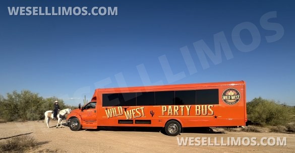 2013 Ford F650 diesel Limo Bus for Sale in Scottsdale, AZ - Photo 2