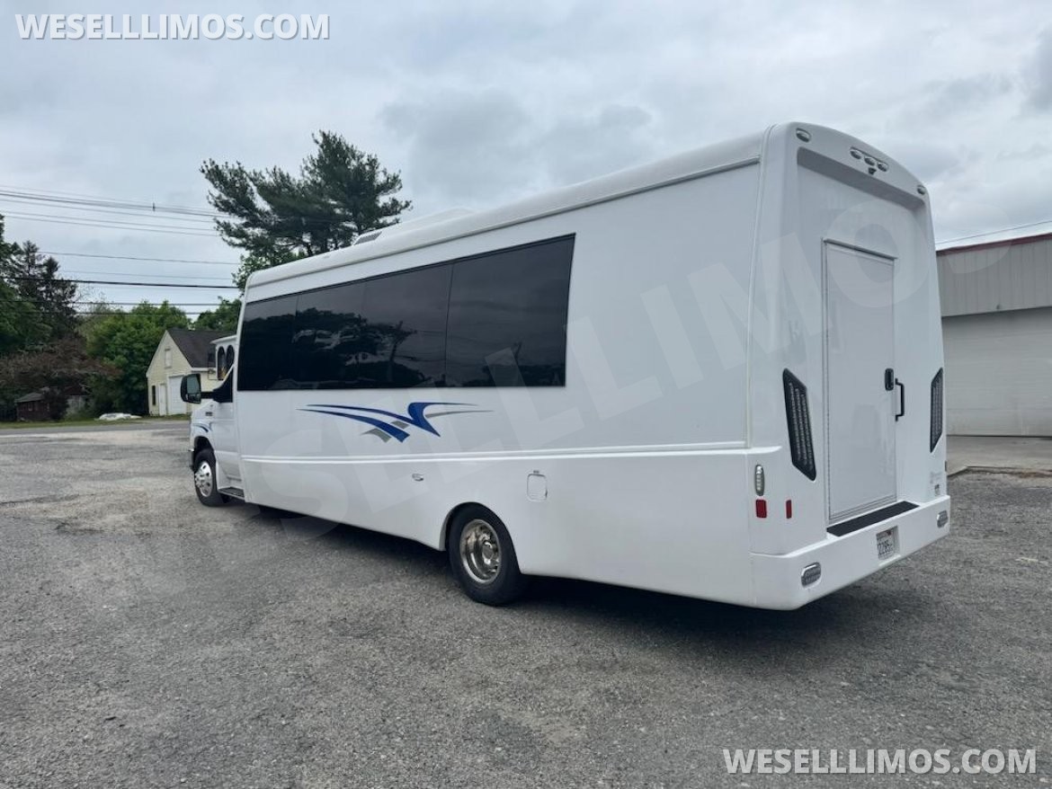 Executive Shuttle for Sale in Westport, MA - Photo 12
