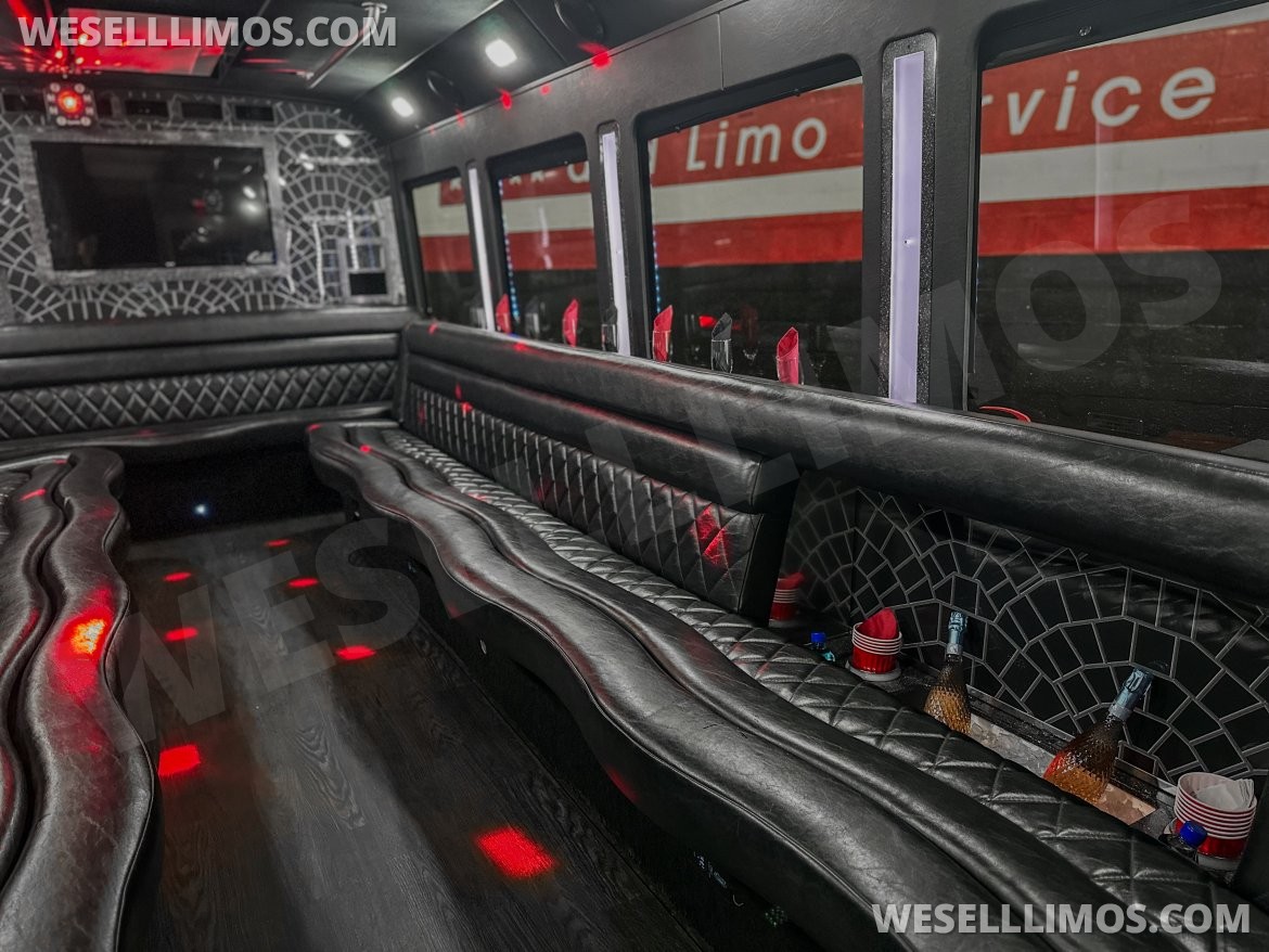 Limo Bus for Sale in Miami, FL - Photo 3