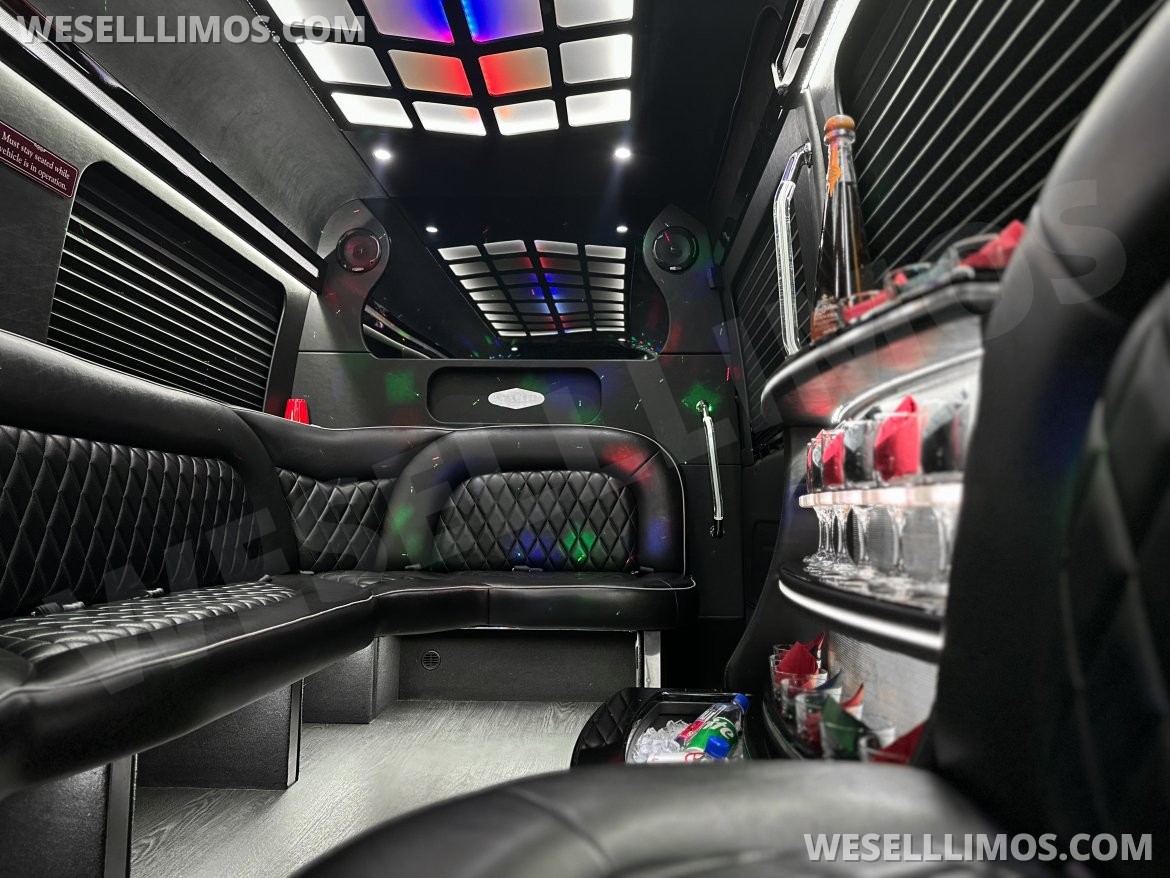 Sprinter for Sale in Miami, FL - Photo 6