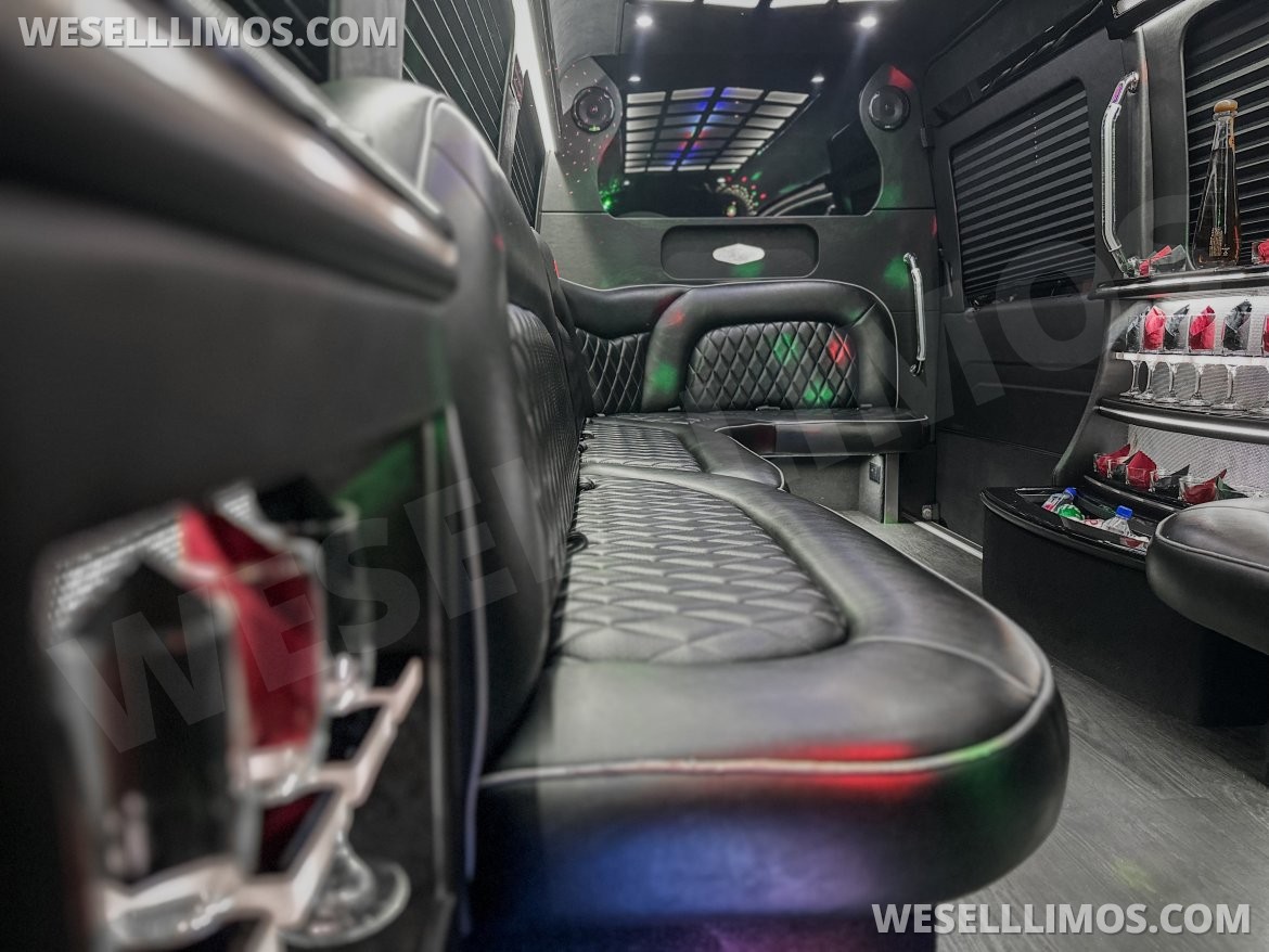 Sprinter for Sale in Miami, FL - Photo 8