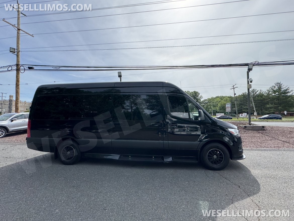 Sprinter for Sale in Morganville, NJ - Photo 17