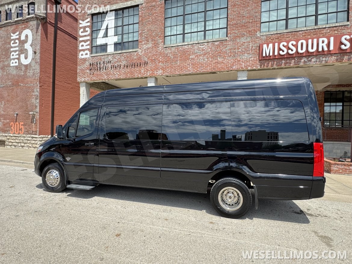 Sprinter for Sale in Springfield, MO - Photo 29