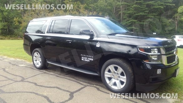 2016 Chevrolet Suburban LT SUV for Sale in Agawam, MA - Photo 2