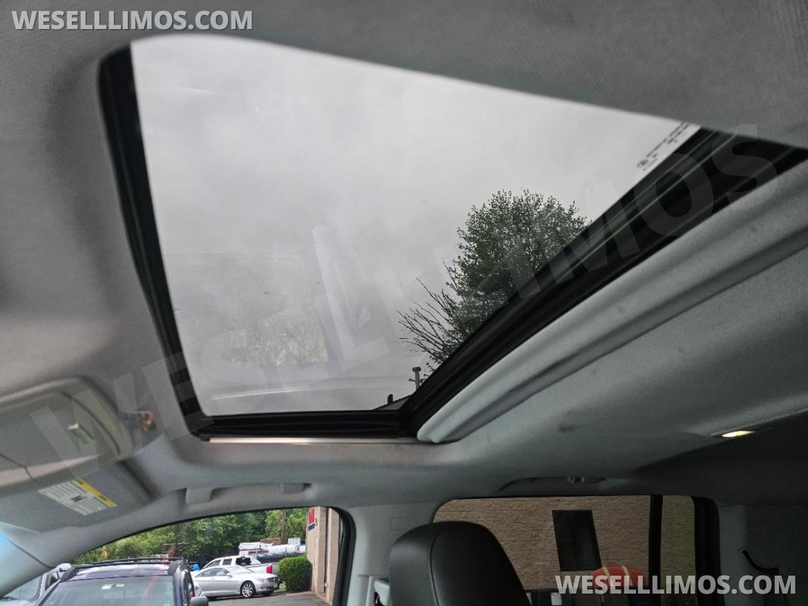 SUV for Sale in Agawam, MA - Photo 21