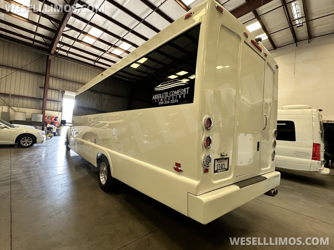 Limo Bus for Sale in Visalia, CA - Photo 4