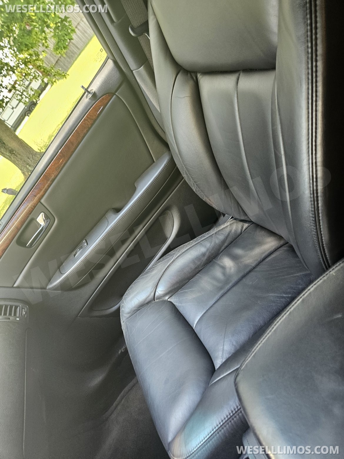 Limousine for Sale in Maysville, KY - Photo 9