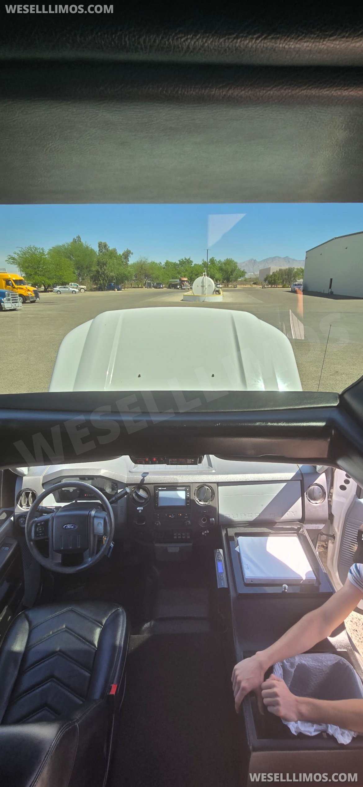 Shuttle Bus for Sale in phoenix, AZ - Photo 2