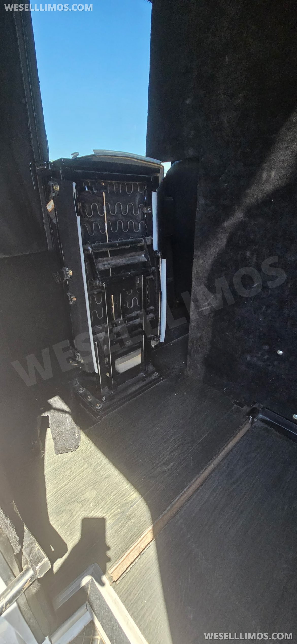 Shuttle Bus for Sale in phoenix, AZ - Photo 9