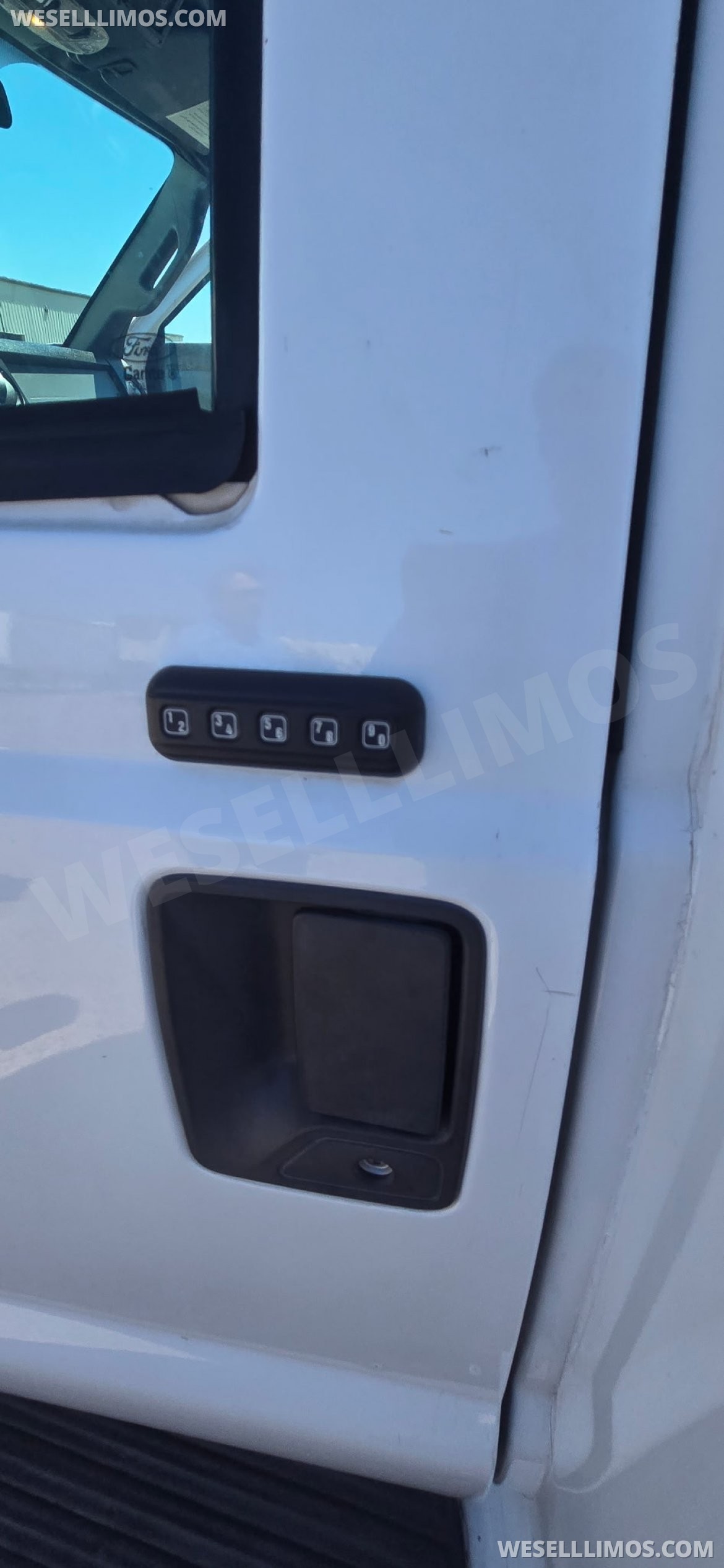 Shuttle Bus for Sale in phoenix, AZ - Photo 19