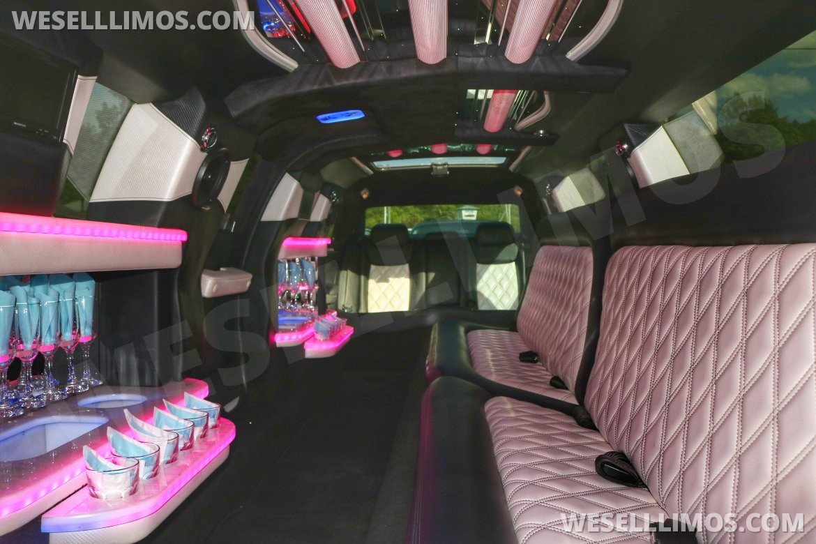 Limousine for Sale in Swanzey, NH - Photo 10