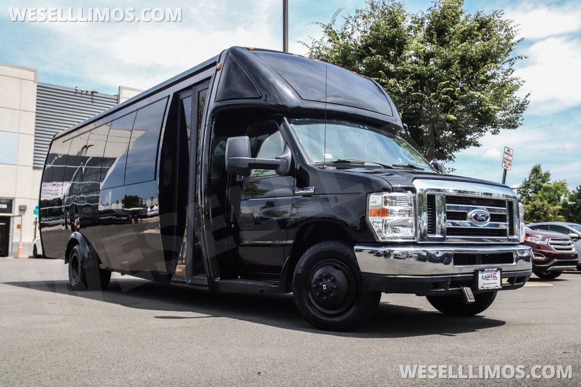 Limo Bus for Sale in Chantilly, VA - Main Photo