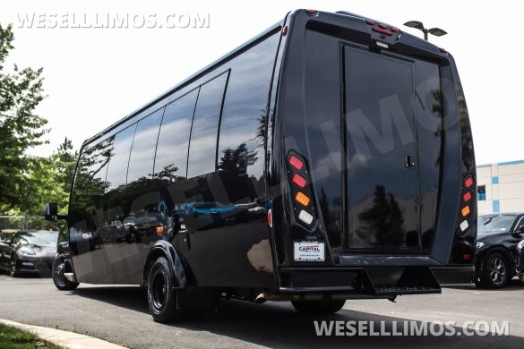 2018 Ford E-450SD Limo Bus for Sale in Chantilly, VA - Photo 2