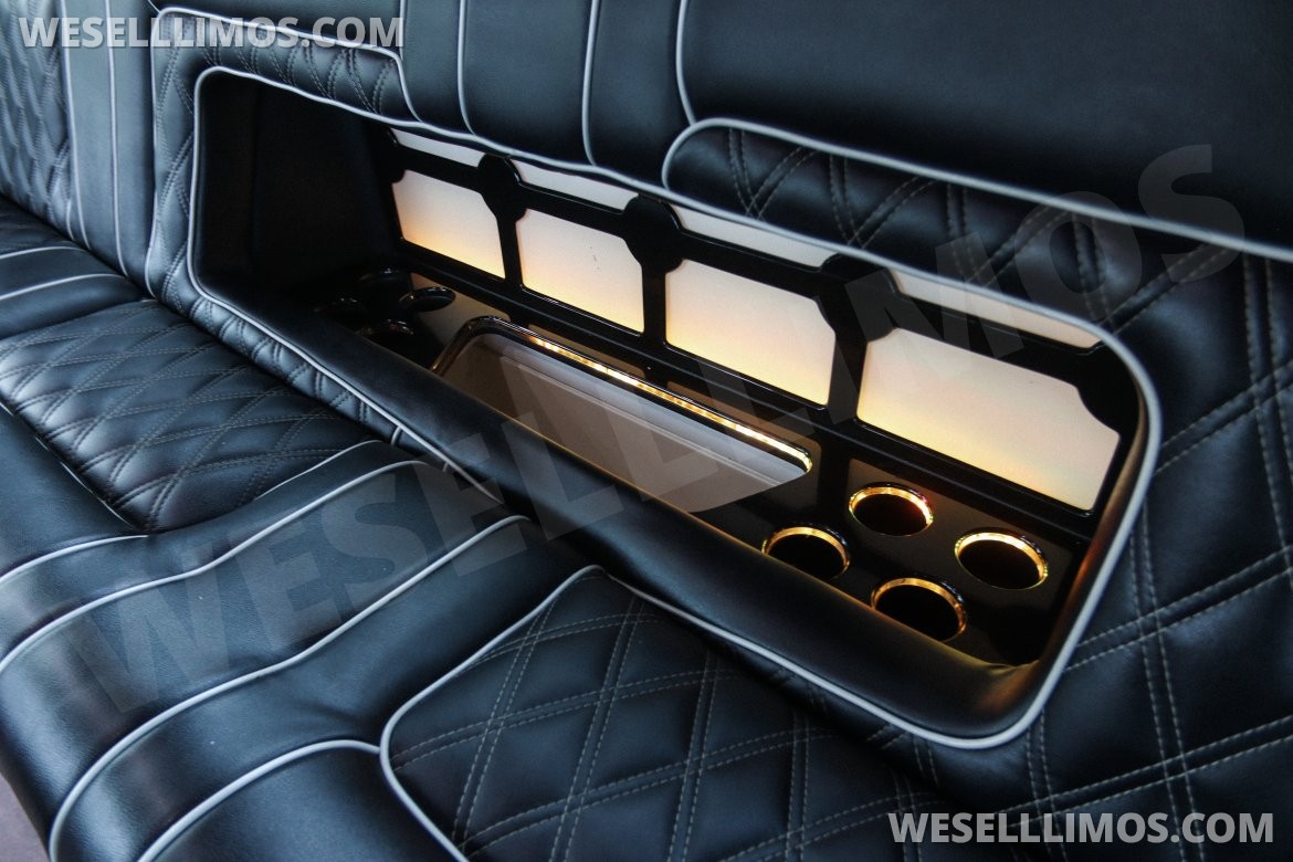 Limo Bus for Sale in Chantilly, VA - Photo 12