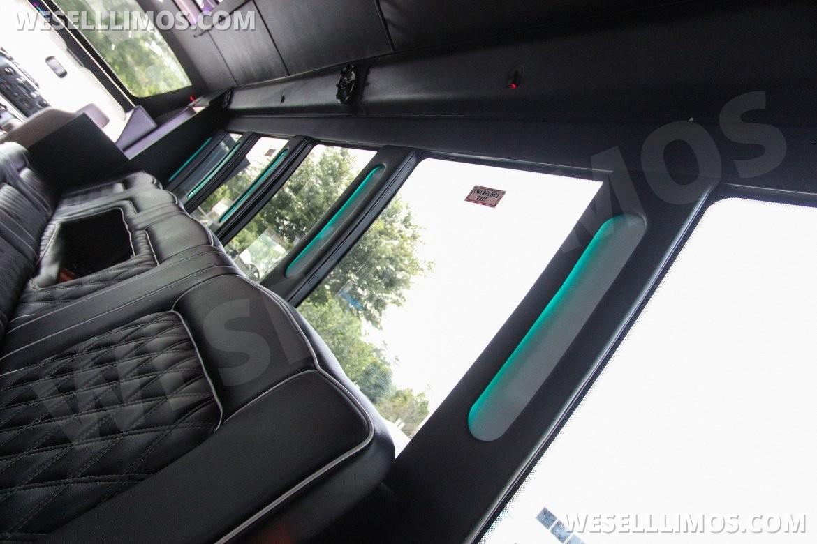Limo Bus for Sale in Chantilly, VA - Photo 21