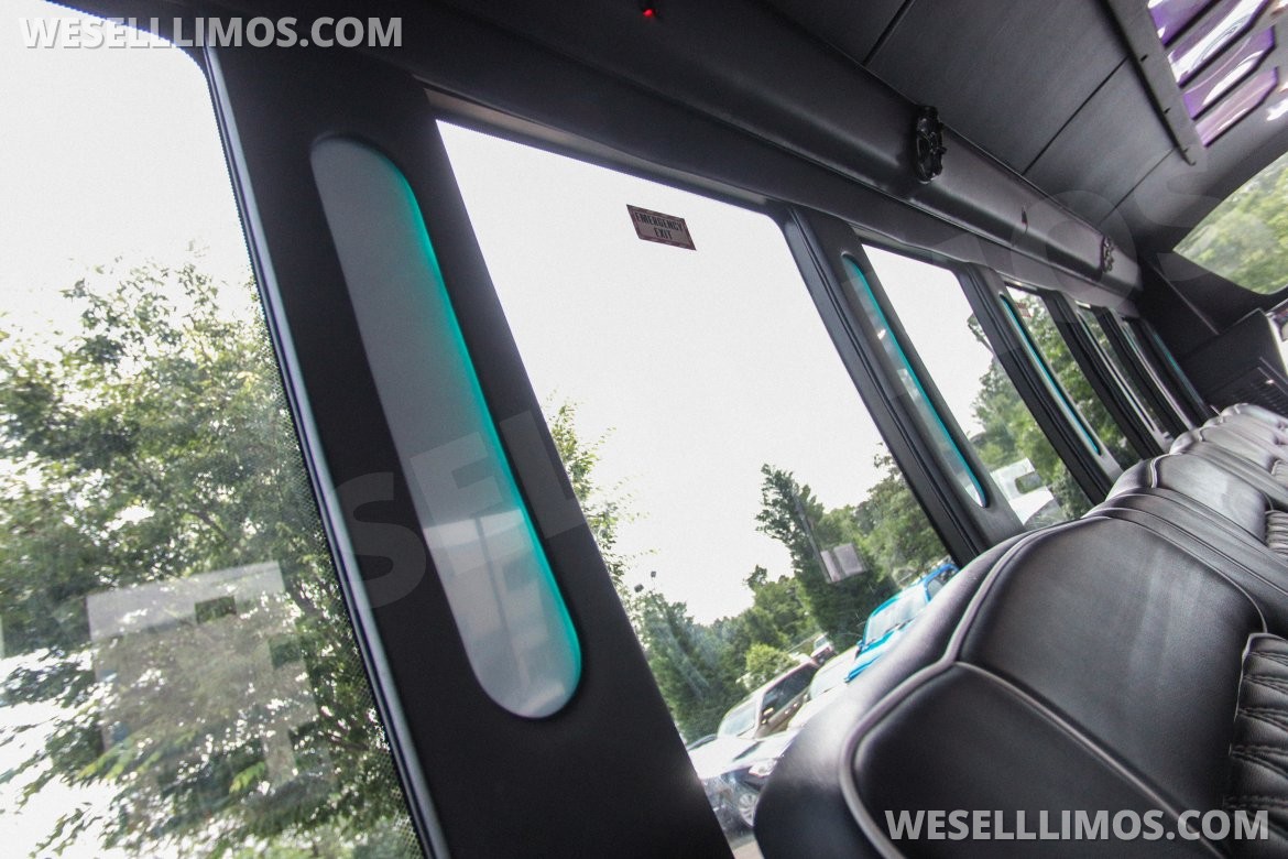 Limo Bus for Sale in Chantilly, VA - Photo 22