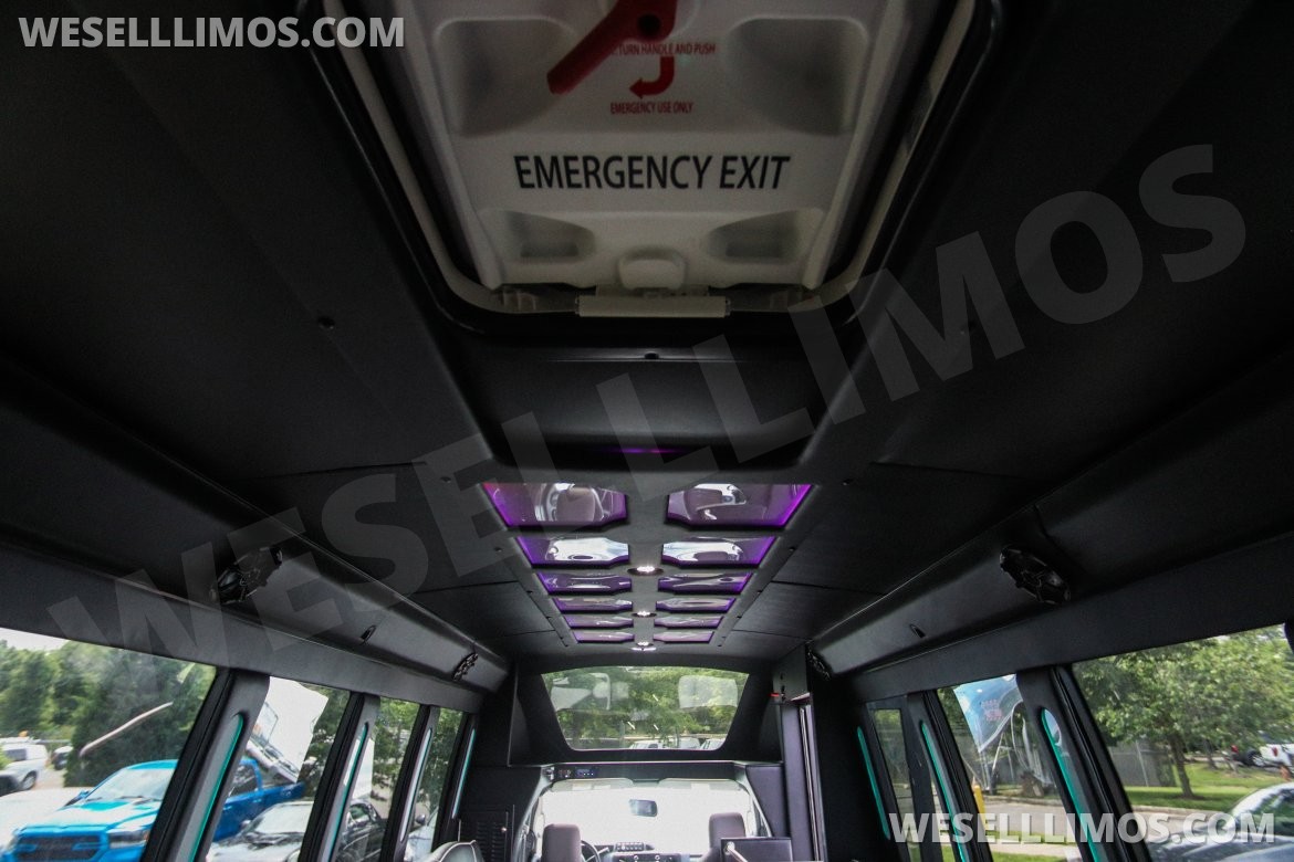 Limo Bus for Sale in Chantilly, VA - Photo 23