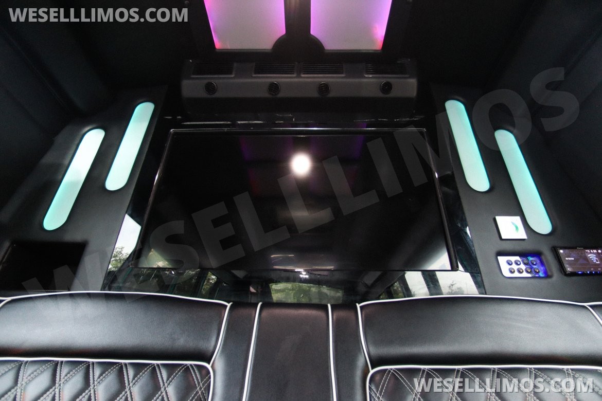 Limo Bus for Sale in Chantilly, VA - Photo 31