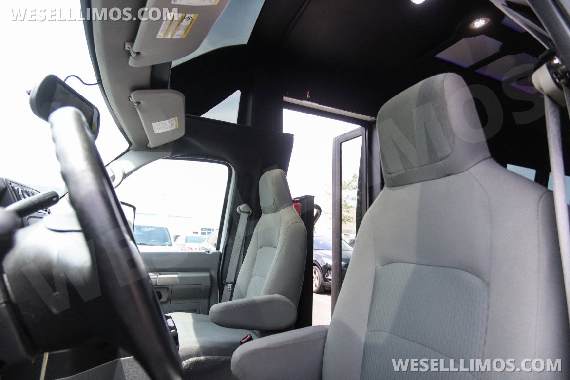 Limo Bus for Sale in Chantilly, VA - Photo 46