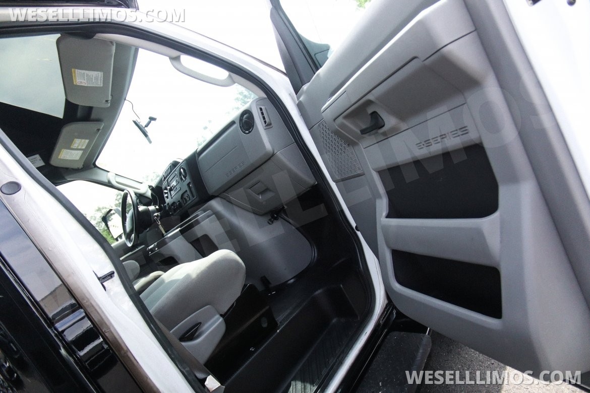 Limo Bus for Sale in Chantilly, VA - Photo 50
