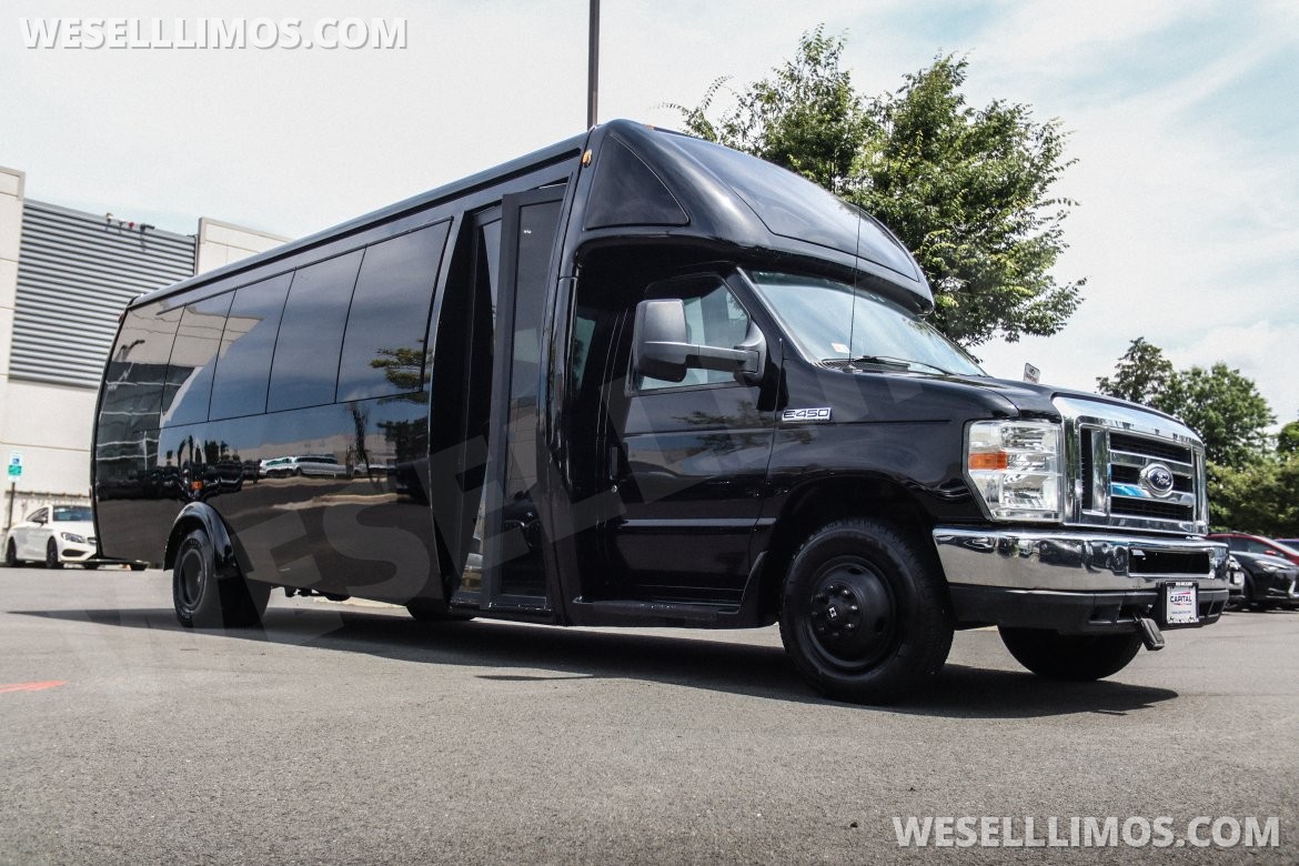 Limo Bus for Sale in Chantilly, VA - Photo 61
