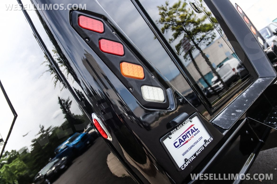 Limo Bus for Sale in Chantilly, VA - Photo 64