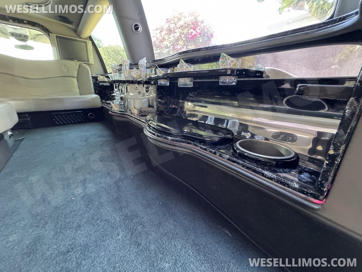 SUV Stretch for Sale in santa clarita, CA - Photo 13