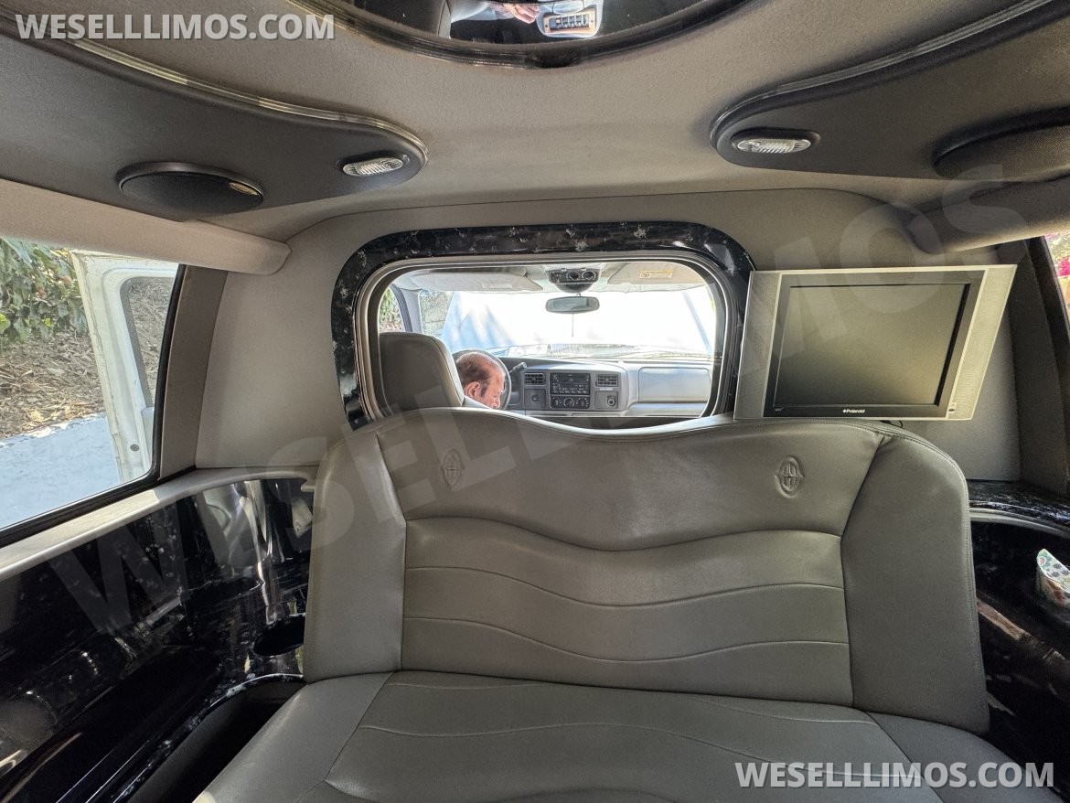 SUV Stretch for Sale in santa clarita, CA - Photo 16