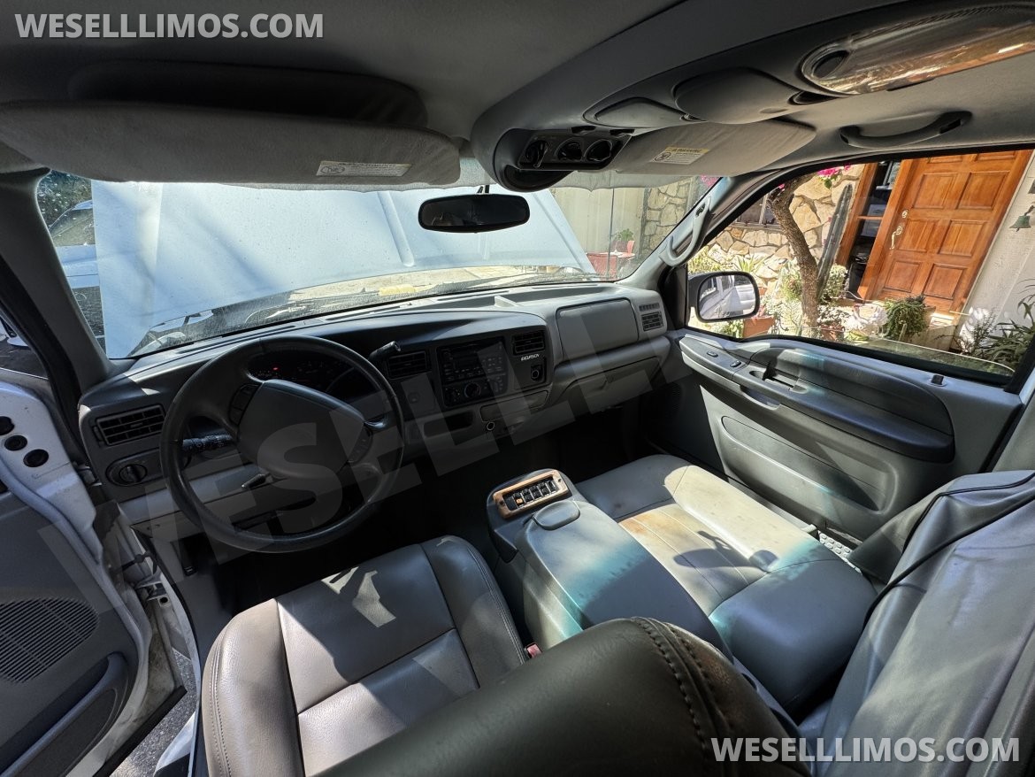 SUV Stretch for Sale in santa clarita, CA - Photo 18
