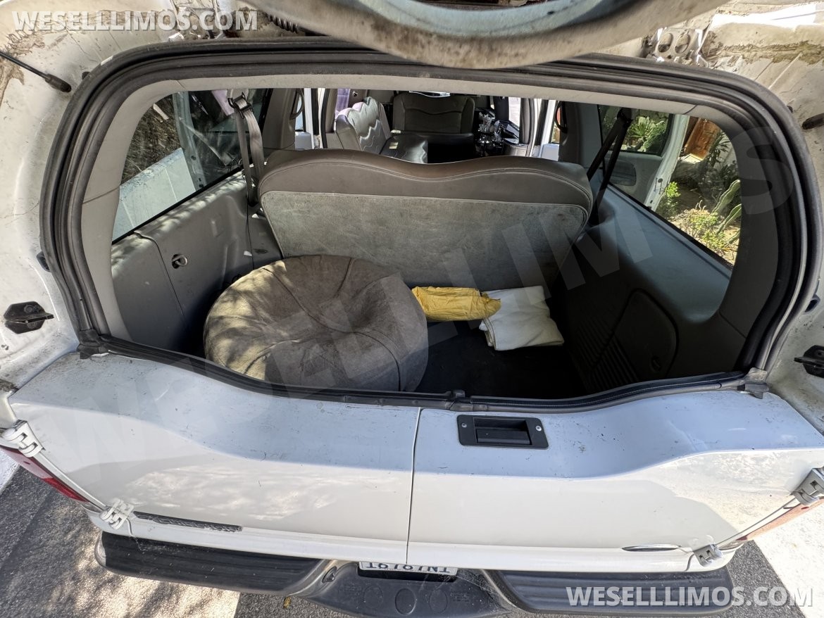 SUV Stretch for Sale in santa clarita, CA - Photo 21