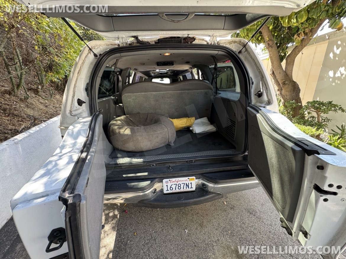 SUV Stretch for Sale in santa clarita, CA - Photo 22