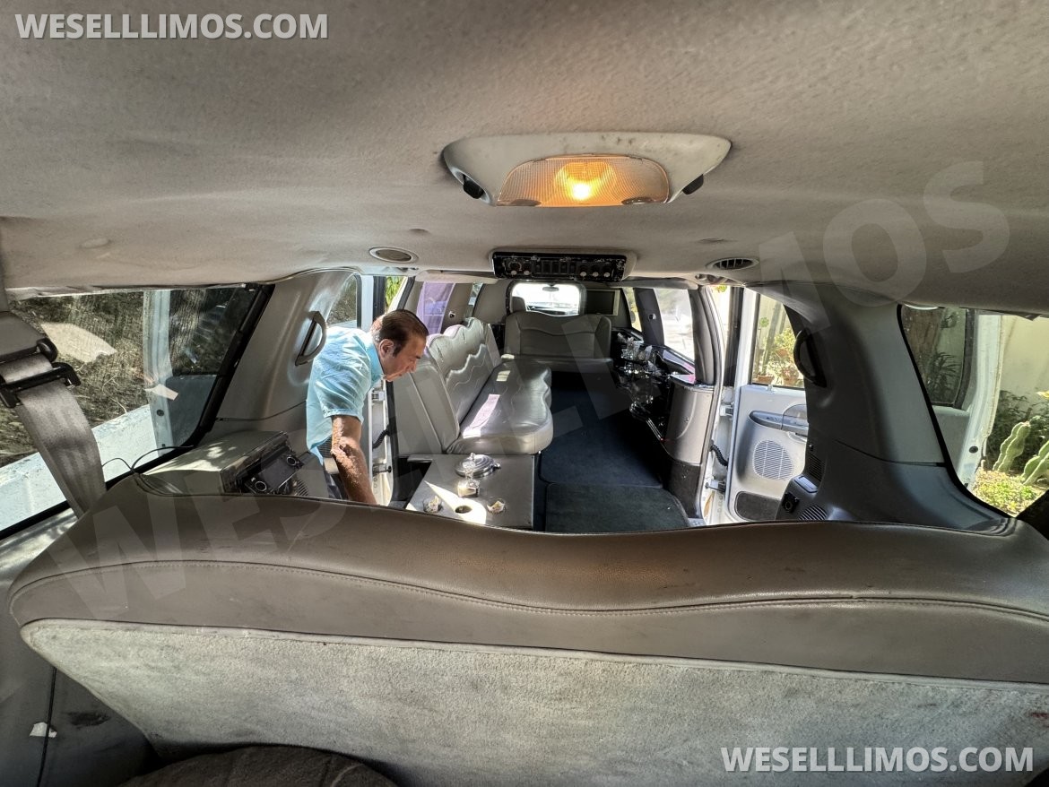 SUV Stretch for Sale in santa clarita, CA - Photo 23
