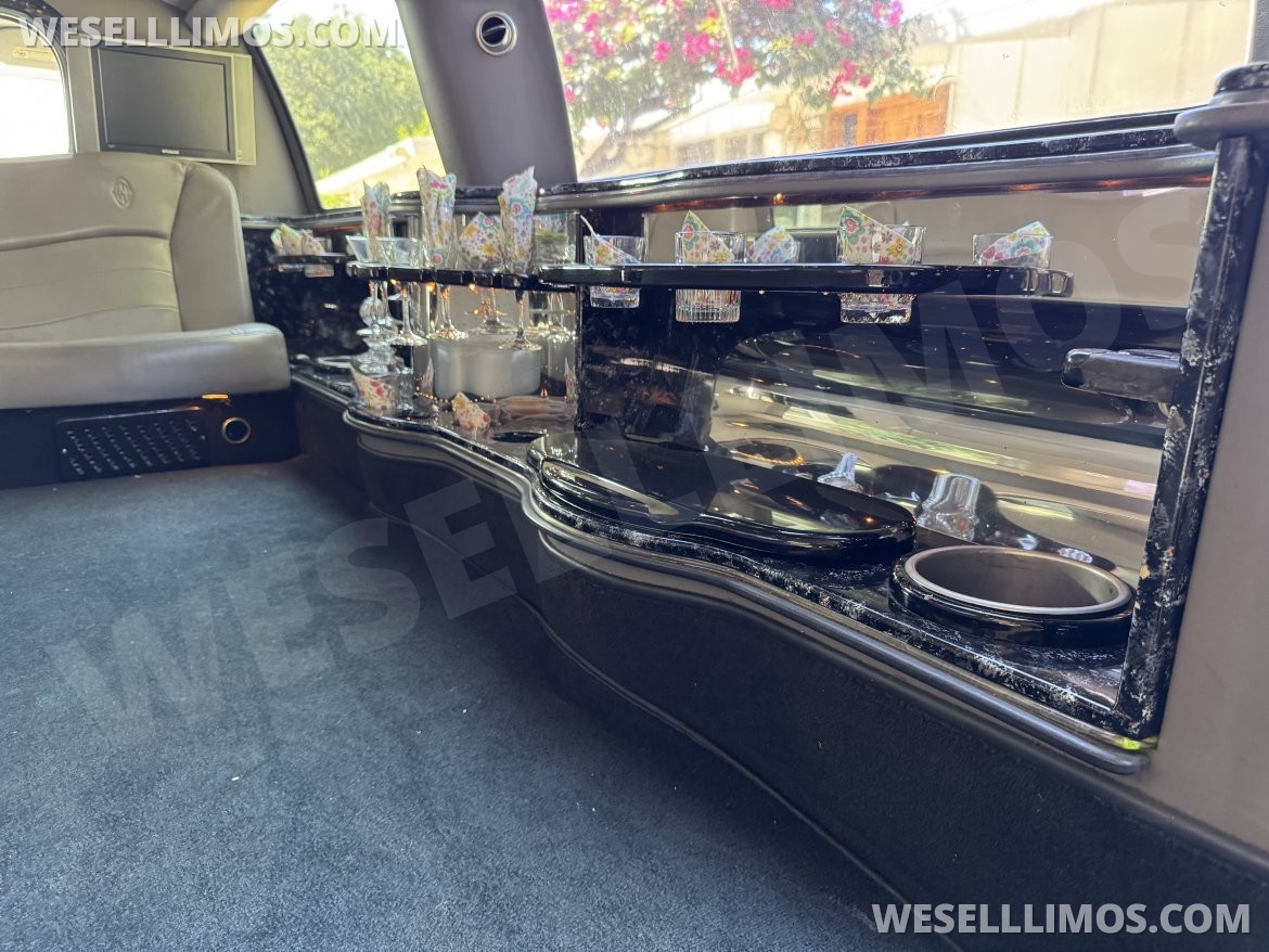 SUV Stretch for Sale in santa clarita, CA - Photo 27