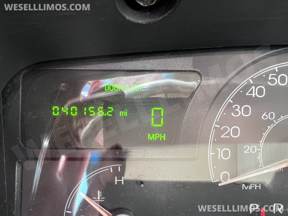 Limousine for Sale in Houston, TX - Photo 12