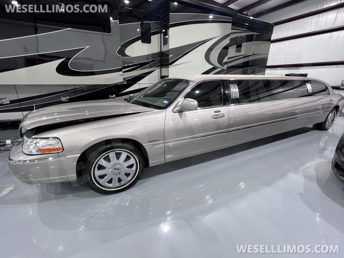 Limousine for Sale in Houston, TX - Photo 14