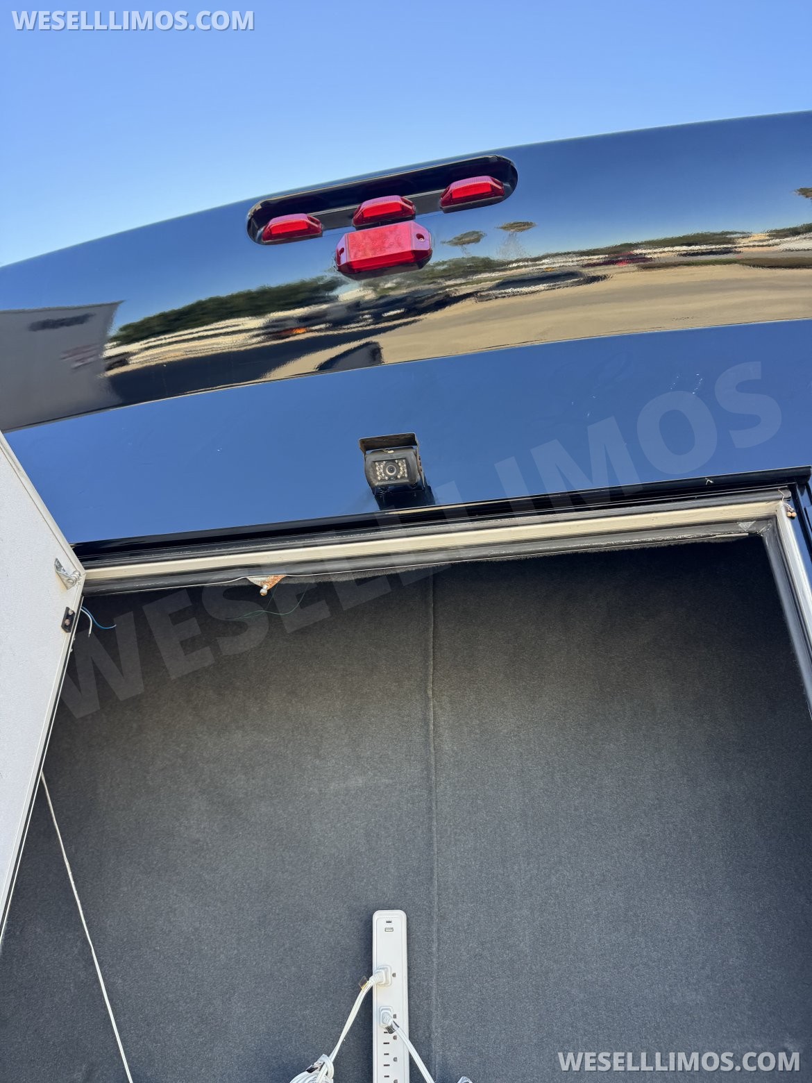 Limo Bus for Sale in Laguna Niguel, CA - Photo 6